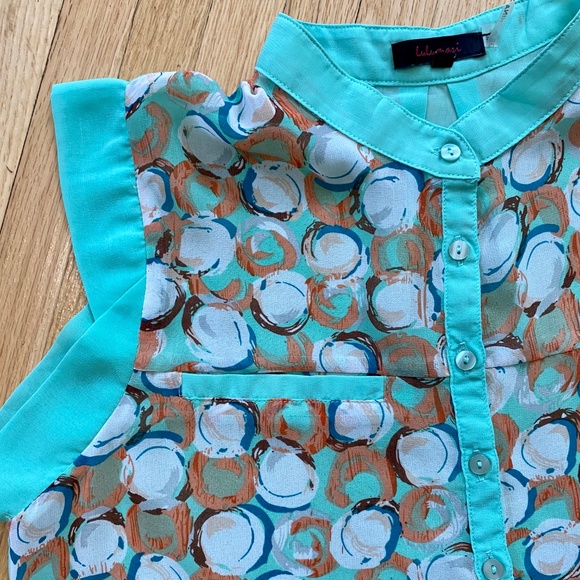 Lulumari Aqua Abstract Sleeveless Chinese Collar High-Low Button Up Blouse Sz M - Picture 4 of 10